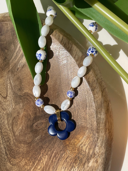 "Les Fleurières" fleuries