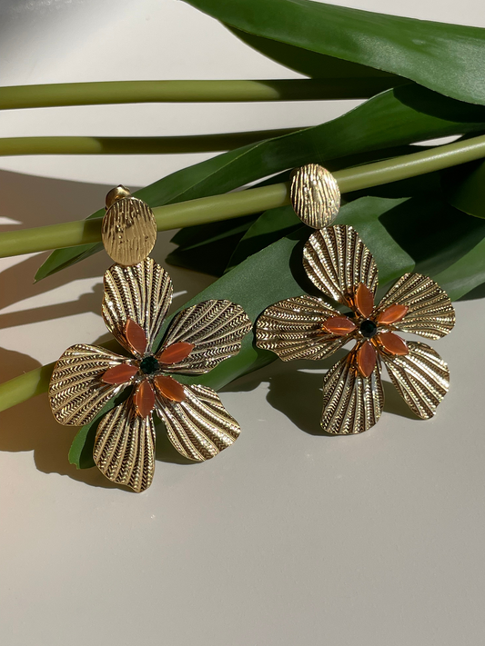 "Les Rouges dessous"